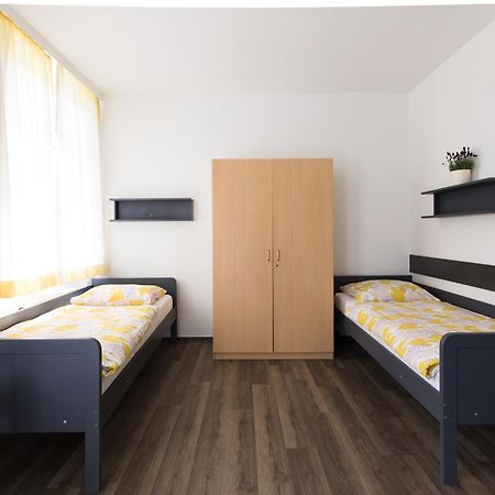 Berne Apartments Хамбург Екстериор снимка
