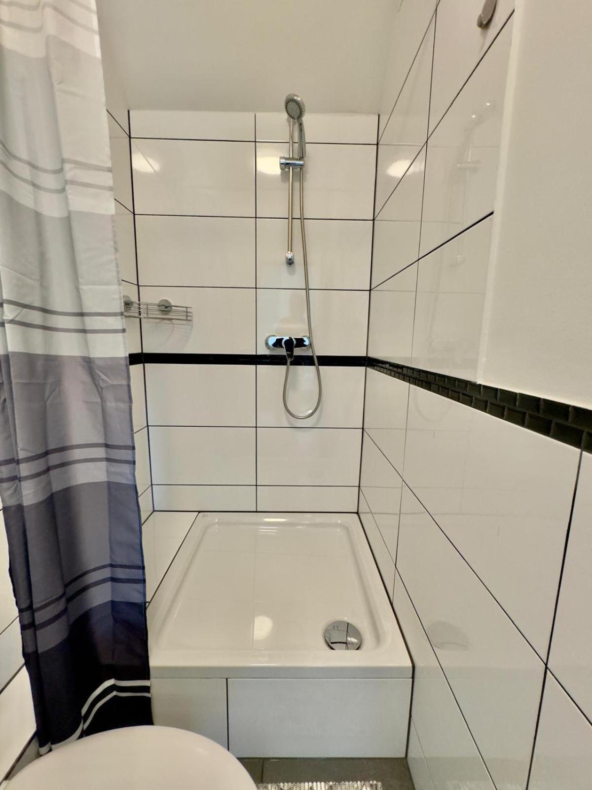 Berne Apartments Хамбург Екстериор снимка